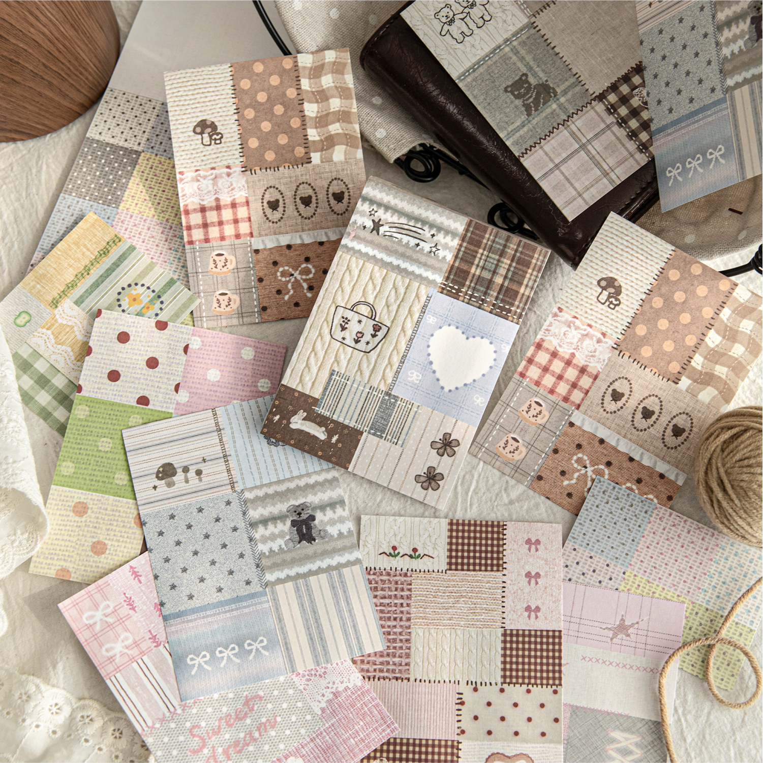 50pcs creative splice pattern  - مراجعة Photography Journal وسعره
